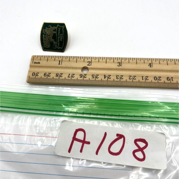 Vintage 150th Dandys Society Fair Pin Badge Gold Tone Enamel A108 - Picture 4 of 4